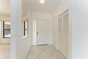 101 Southampton Pl N, Venice, FL 34293 - Photo 5