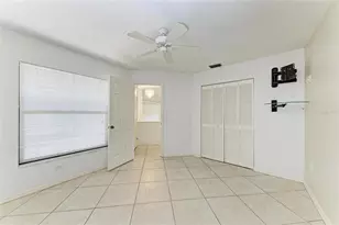 101 Southampton Pl N, Venice, FL 34293 - Photo 27