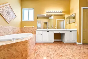 5137 Redbriar Ct, Sarasota, FL 34238 - Photo 29