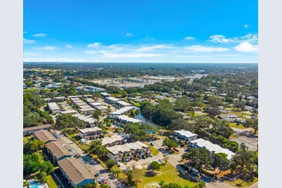 3348 Ramblewood Place, Sarasota, FL 34237 - Photo 37