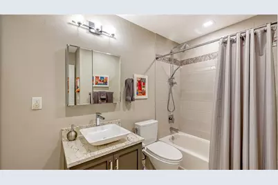 3038 Ringwood Meadow #20, Sarasota, FL 34235 - Photo 15