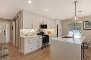 3038 Ringwood Meadow, Sarasota, FL 34235 - Photo 13