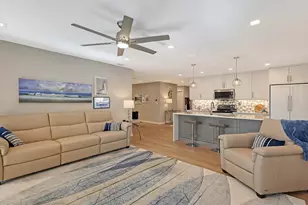 3038 Ringwood Meadow, Sarasota, FL 34235 - Photo 7