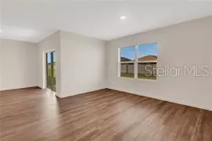 17114 Barnwood Pl, Lakewood Ranch, FL 34211 - Photo 3