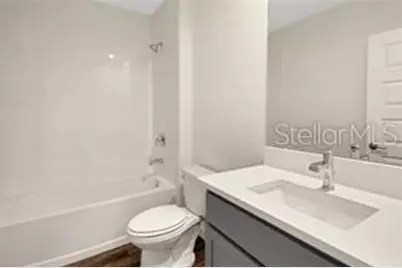 17114 Barnwood Place, Lakewood Ranch, FL 34211 - Photo 11