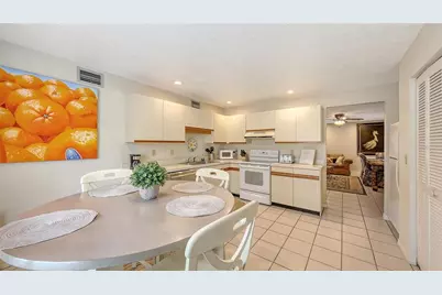 126/128 Avenida Veneccia, Sarasota, FL 34242 - Photo 13