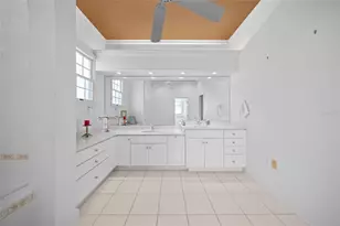 3099 Dick Wilson Dr, Sarasota, FL 34240 - Photo 29