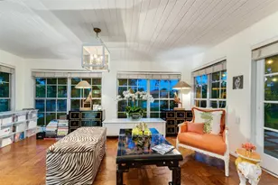 1542 Gulfview Dr, Sarasota, FL 34236 - Photo 53