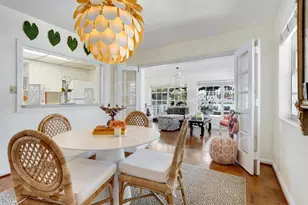 1542 Gulfview Dr, Sarasota, FL 34236 - Photo 17