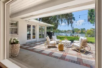 1542 Gulfview Drive, Sarasota, FL 34236 - Photo 13