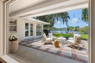 1542 Gulfview Dr, Sarasota, FL 34236 - Photo 13