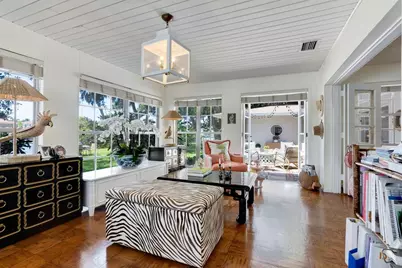 1542 Gulfview Drive, Sarasota, FL 34236 - Photo 21