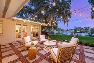 1542 Gulfview Dr, Sarasota, FL 34236 - Photo 55