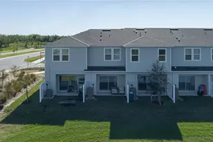 6326 Whetstone Ct, Palmetto, FL 34221 - Photo 3