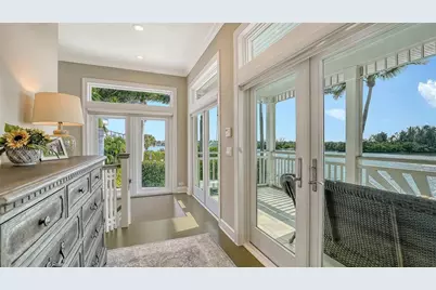 878 Freeling Drive, Sarasota, FL 34242 - Photo 49