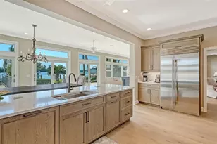 878 Freeling Dr, Sarasota, FL 34242 - Photo 33