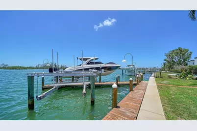 878 Freeling Drive, Sarasota, FL 34242 - Photo 71