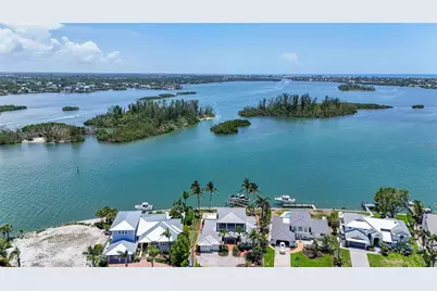 878 Freeling Drive, Sarasota, FL 34242 - Photo 1