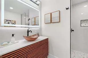 137 Avenida Messina, Sarasota, FL 34242 - Photo 33