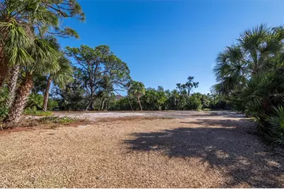 7233 Pine Needle Road, Sarasota, FL 34242 - Photo 11