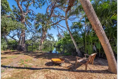 7233 Pine Needle Road, Sarasota, FL 34242 - Photo 13