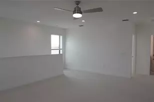 6629 Fort Pierce Ave, Sarasota, FL 34241 - Photo 11