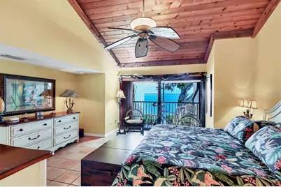 5270 Gulf Of Mexico Drive #508, Longboat Key, FL 34228 - Photo 5