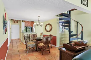 5270 Gulf of Mexico Dr, Longboat Key, FL 34228 - Photo 11