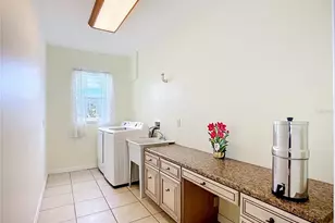 4353 Hidden River Rd, Sarasota, FL 34240 - Photo 35