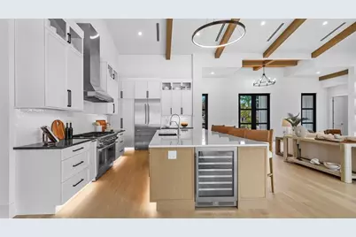 1915 Tulip Drive, Sarasota, FL 34239 - Photo 19