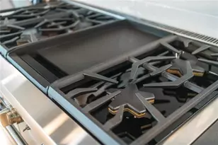 1915 Tulip Dr, Sarasota, FL 34239 - Photo 25