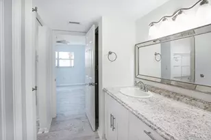 5503 Fountain Lake Cir, Bradenton, FL 34207 - Photo 17