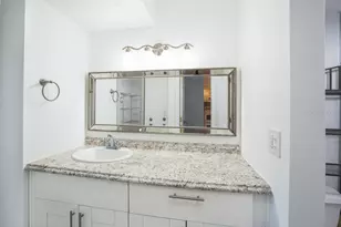 5503 Fountain Lake Cir, Bradenton, FL 34207 - Photo 15