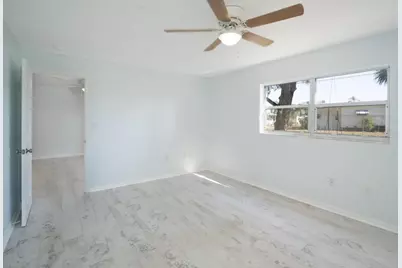 5503 Fountain Lake Circle #104, Bradenton, FL 34207 - Photo 9