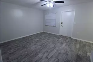 6337 Gateway Ave, Sarasota, FL 34231 - Photo 3