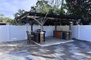 4082 Velarde Ln, Sarasota, FL 34235 - Photo 17