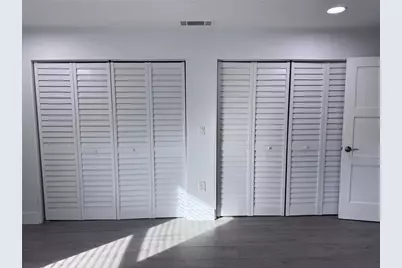 4082 Velarde Lane, Sarasota, FL 34235 - Photo 11