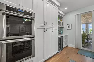 1260 Dolphin Bay Way, Sarasota, FL 34242 - Photo 33