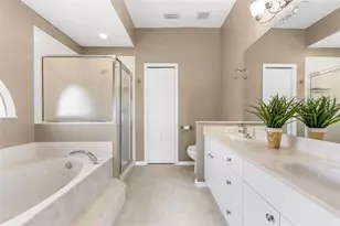 4542 35th Ave Cir E, Palmetto, FL 34221 - Photo 17