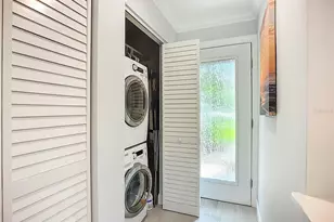 1621 Boathouse Cir, Sarasota, FL 34231 - Photo 31