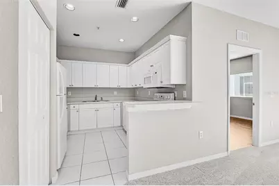 3958 Mediterranea Circle #411, Sarasota, FL 34233 - Photo 13