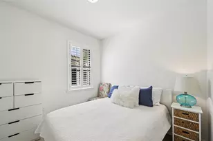 19220 Isadora St, Venice, FL 34293 - Photo 23