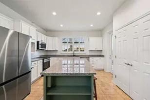 19220 Isadora St, Venice, FL 34293 - Photo 9