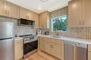 1690 Arlington St, Sarasota, FL 34239 - Photo 35