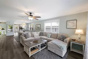 510 Magnolia Ave, Anna Maria, FL 34216 - Photo 17