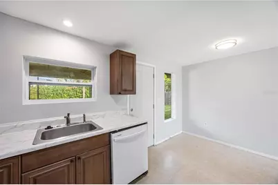 3853 Woodrow Ridge Street, Sarasota, FL 34233 - Photo 11