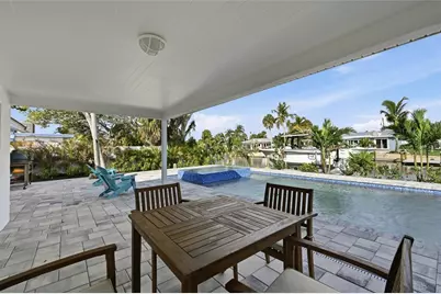 611 Dundee Lane, Holmes Beach, FL 34217 - Photo 23