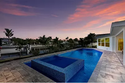 611 Dundee Lane, Holmes Beach, FL 34217 - Photo 25