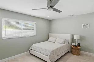 611 Dundee Ln, Holmes Beach, FL 34217 - Photo 17