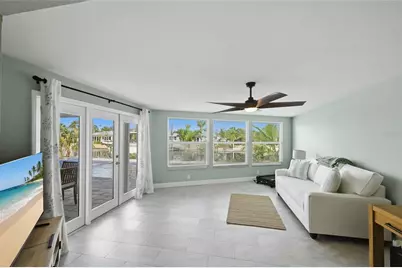 611 Dundee Lane, Holmes Beach, FL 34217 - Photo 15